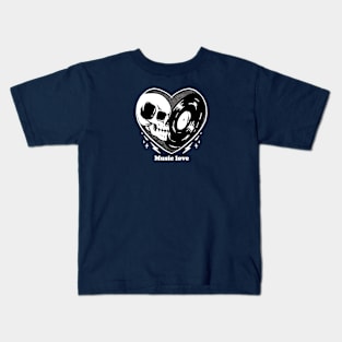 Music is love skull Kids T-Shirt